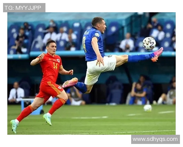 意大利足球运动员的辉煌历程与对世界足球的深远影响分析 意大利足球运动员的辉煌历程与对世界足球的深远影响分析